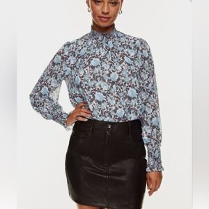 Aritzia Wilfred Valencia Blouse Floral Women's Top puff sleeves medium
